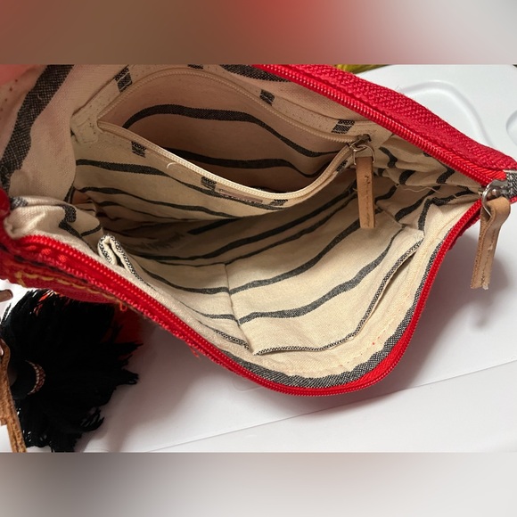 Bohemian embroidered clutch purse! - Picture 6 of 8